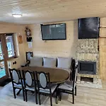 цімбори Apartment