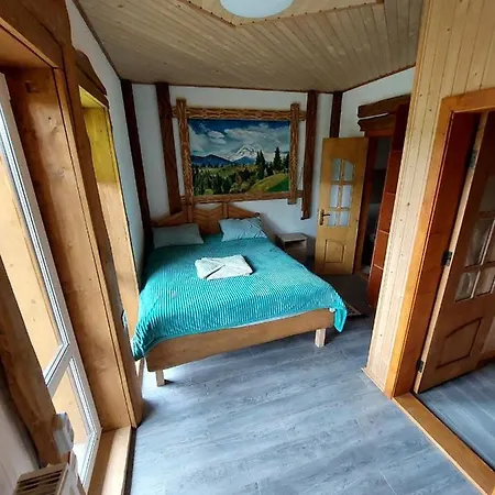 цімбори Apartment *