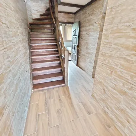 цімбори Apartment