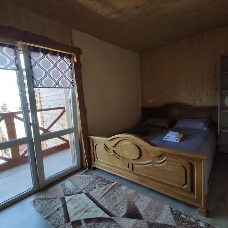 цімбори Apartment *