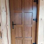 아파트 цімбори 야블루니츠야